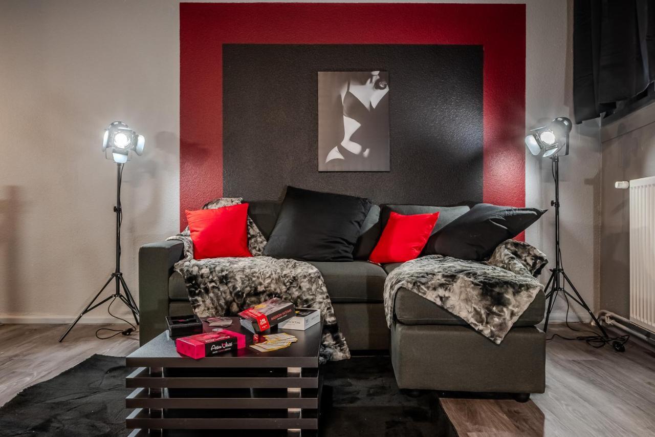 Cocon Sensuel - 50 Nuances - Les Cocons De Nath Apartment Montbeliard Ngoại thất bức ảnh