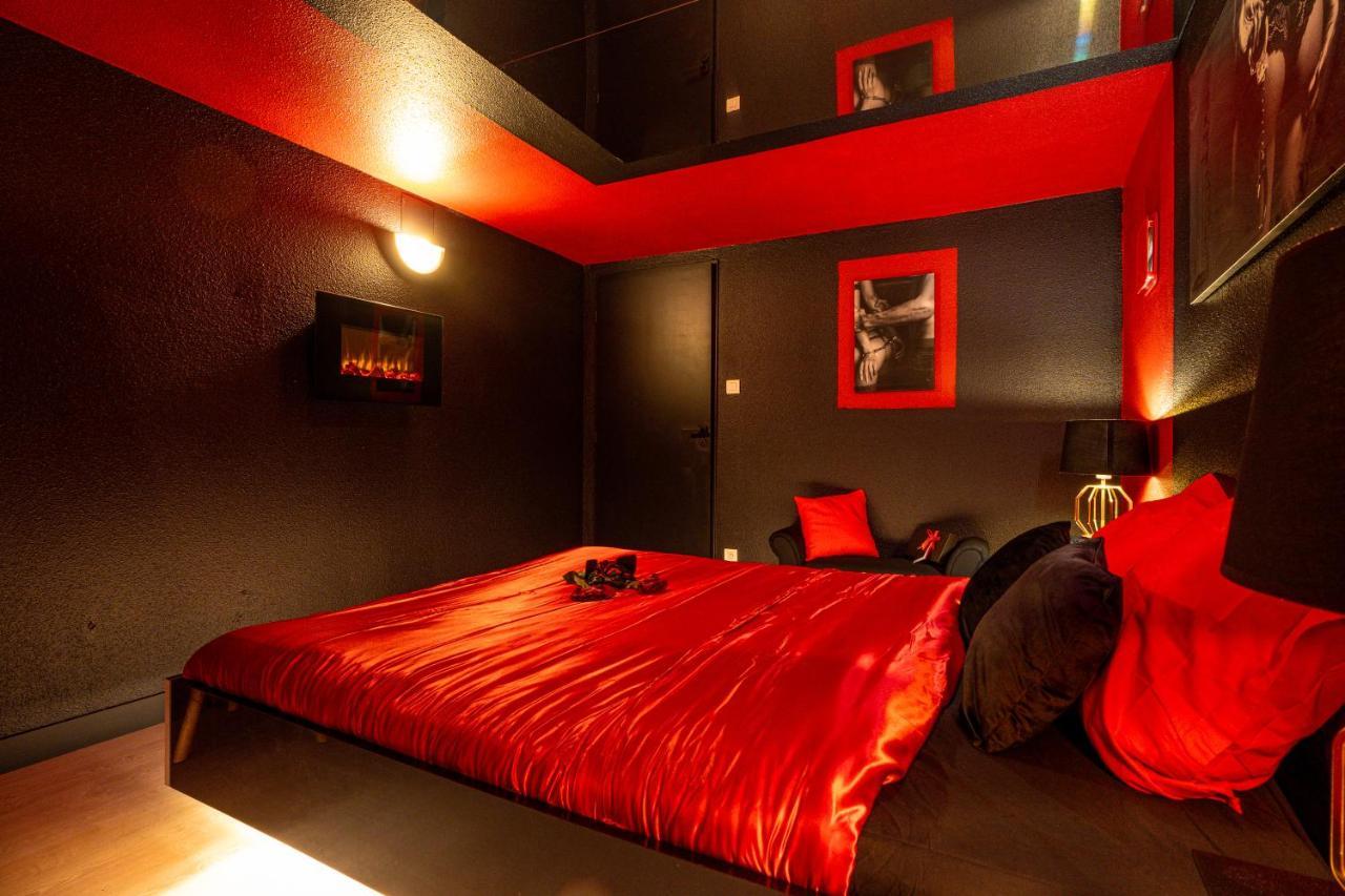 Cocon Sensuel - 50 Nuances - Les Cocons De Nath Apartment Montbeliard Ngoại thất bức ảnh